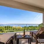 Villa Petra *