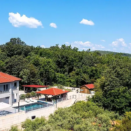 Petra Villa *