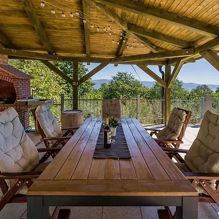Petra Villa *